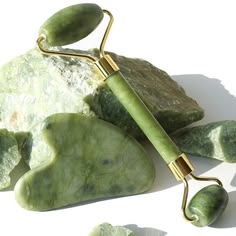 Jade Face Roller